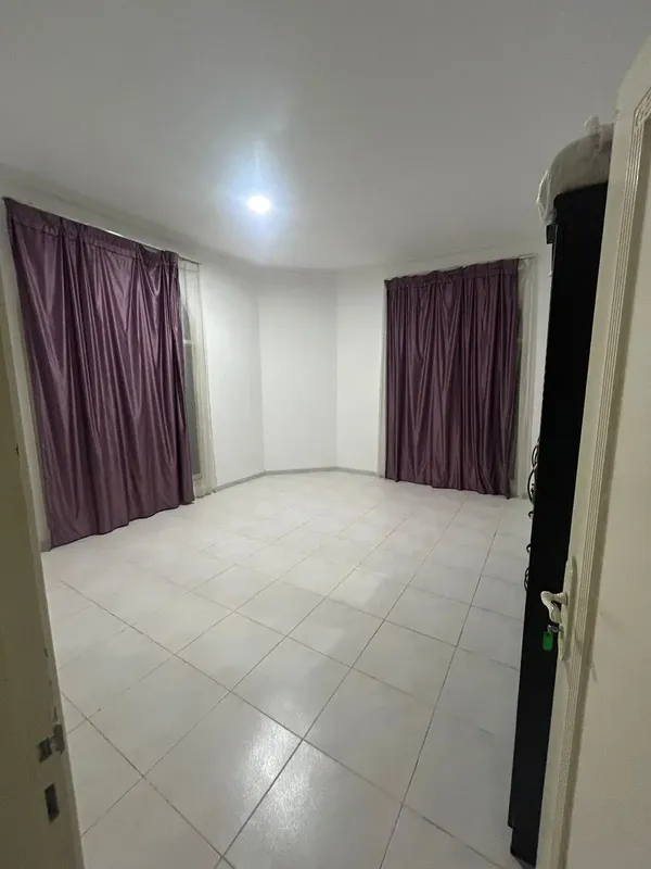 (ladies only ) ready to move room available for rent in al safa 2