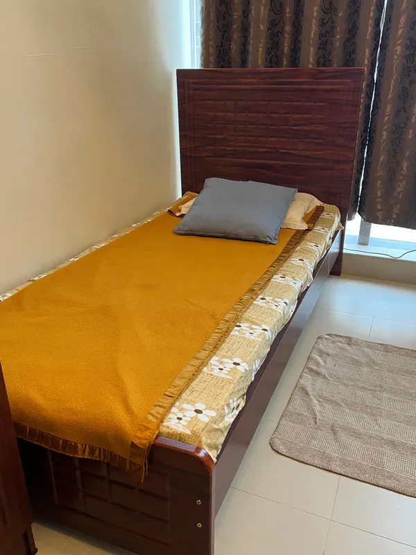 executive bed space for keralites near dip 1 metro station
