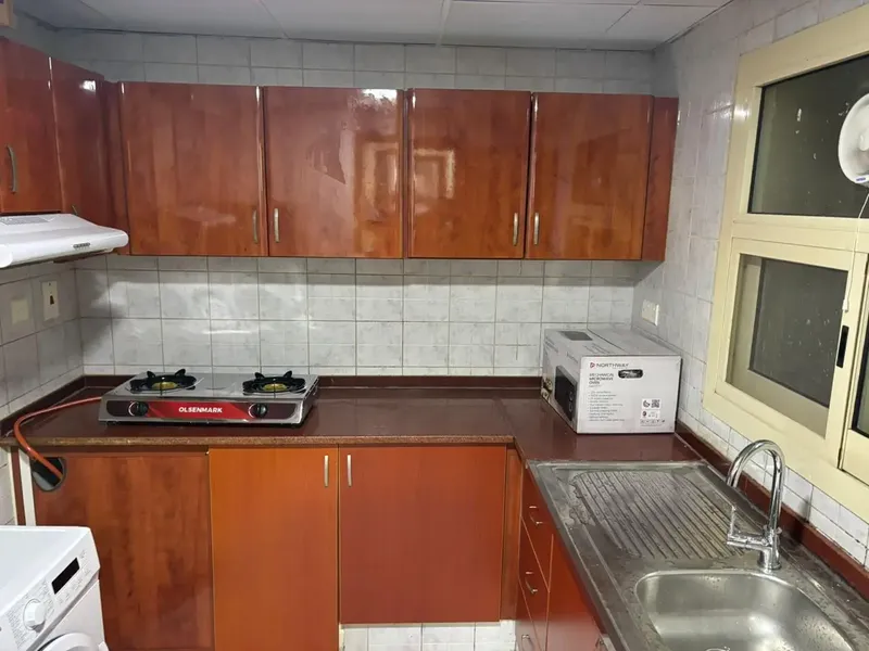 single partition available at al nahda 1 dubai near to dubai islamic bank