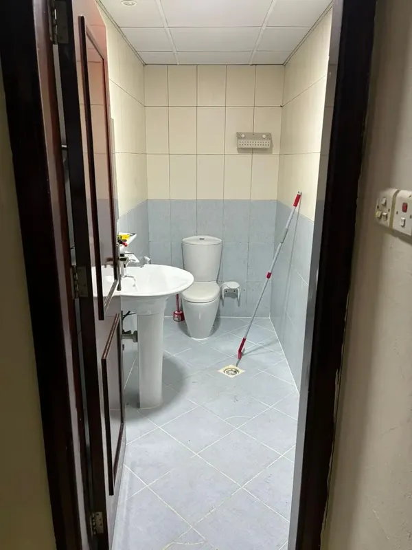 single partition available at al nahda 1 dubai near to dubai islamic bank